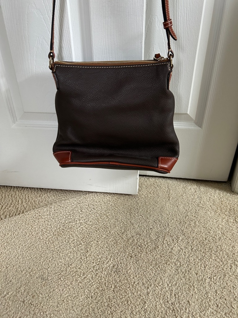 Dooney & Bourke Dark Brown Pebbled Leather Crossbody Messenger with Tan Trim - Picture 3 of 9